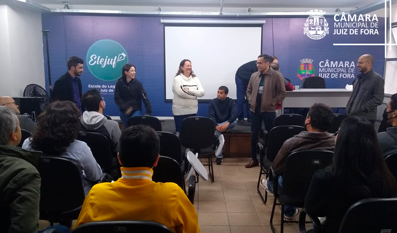 Novos servidores são recepcionados na Casa Legislativa (22/06/2022 00:00:00)